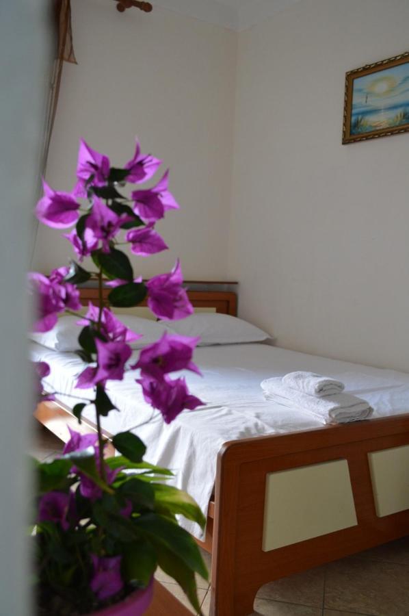 Hotel Ridal Влёра Экстерьер фото